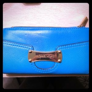 Micheal Kors wallet